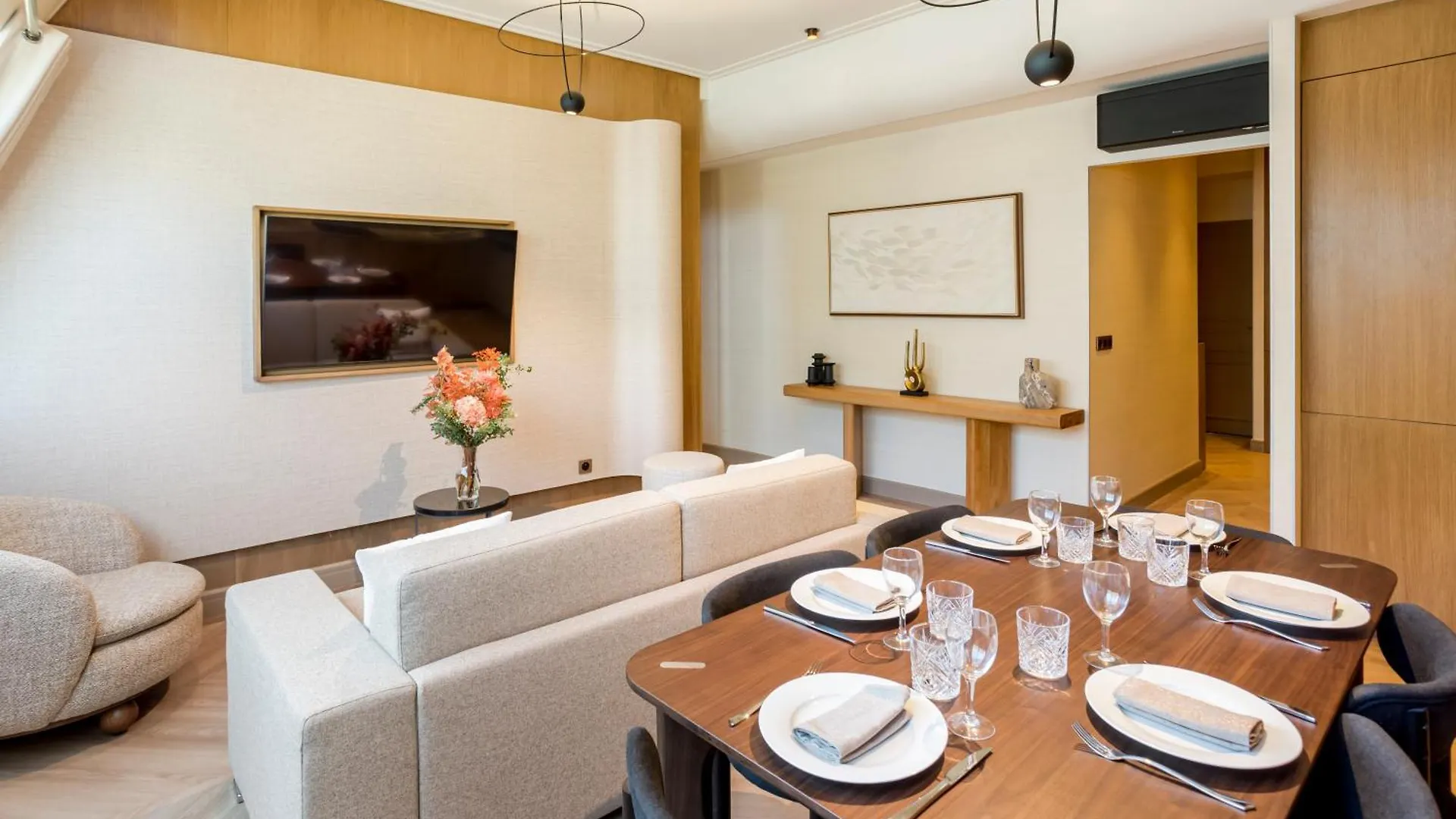 Apartment Merveil - Signature Suite - Tour Eiffel - Desaix I - Opening Soon Paris
