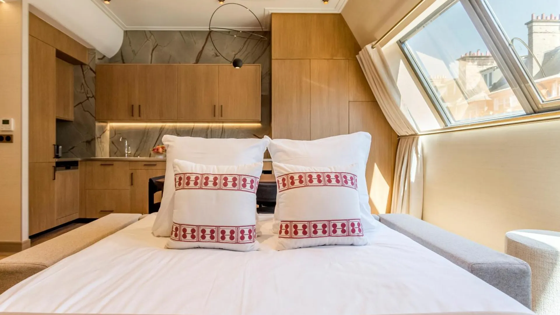 Apartment Merveil - Signature Suite - Tour Eiffel - Desaix I - Opening Soon Paris