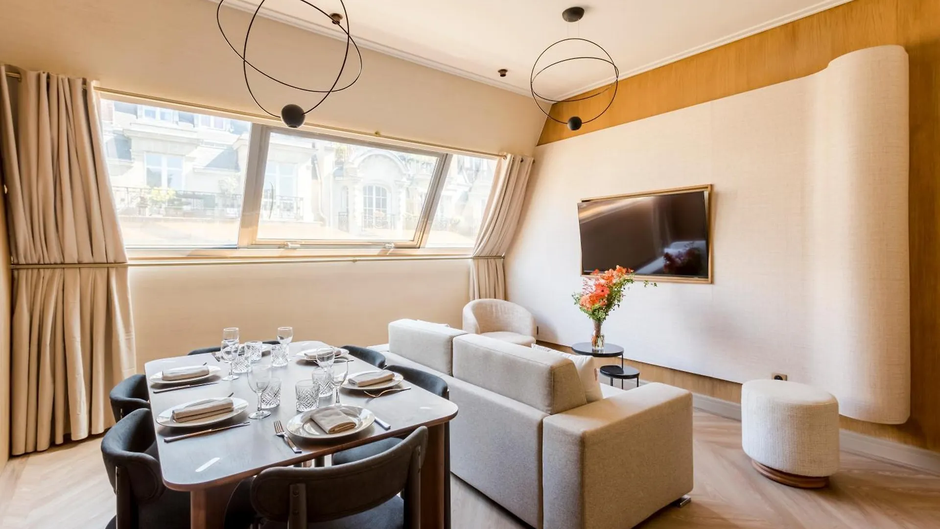 Merveil - Signature Suite - Tour Eiffel - Desaix I Paris