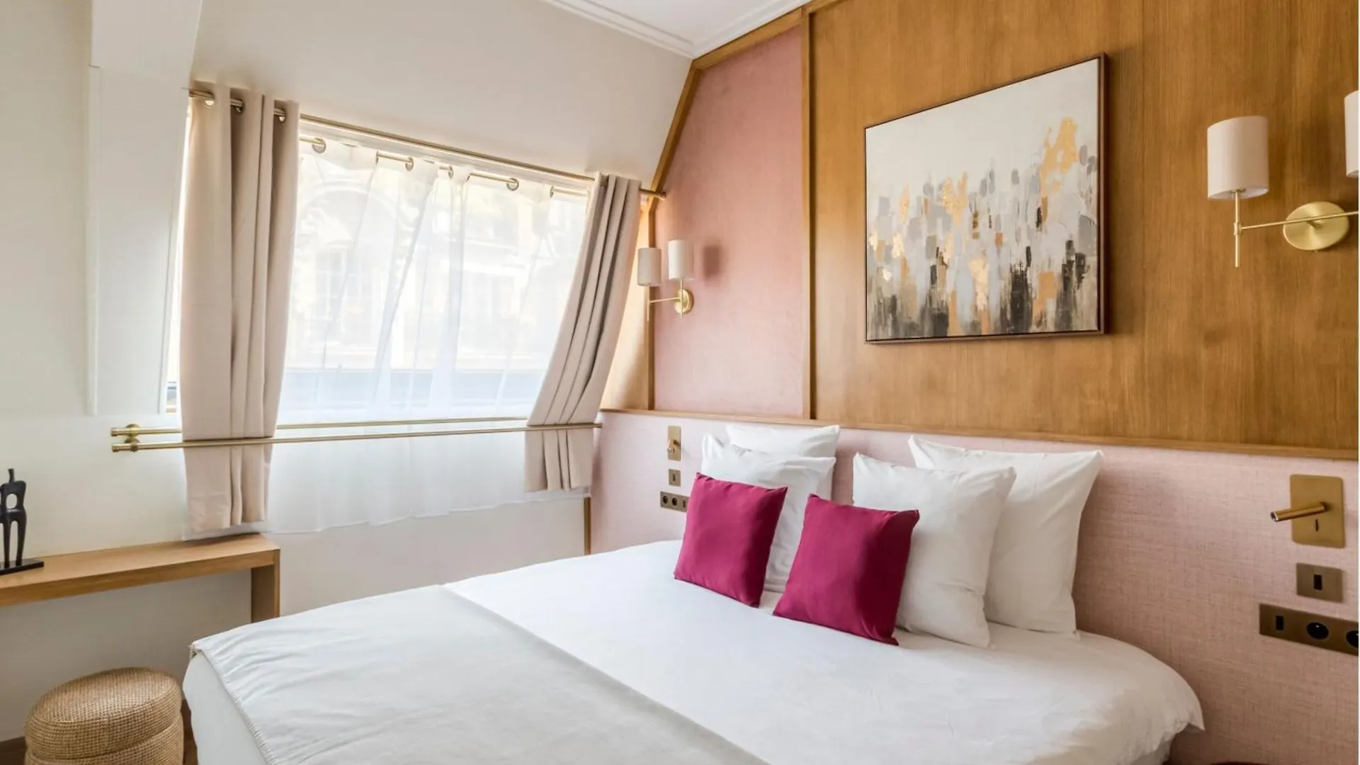 Merveil - Signature Suite - Tour Eiffel - Desaix I Paris Apartment