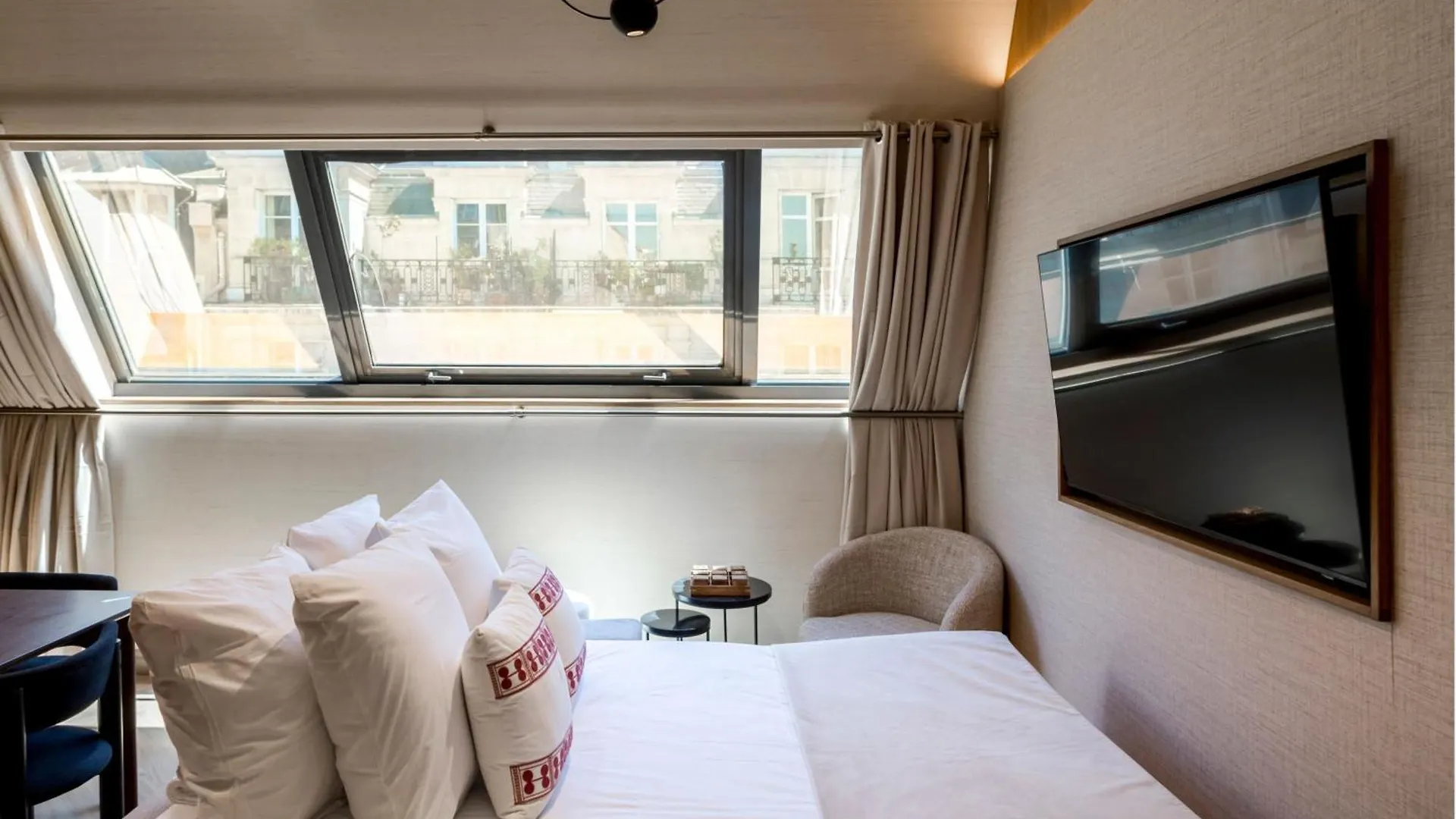 Merveil - Signature Suite - Tour Eiffel - Desaix I Paris
