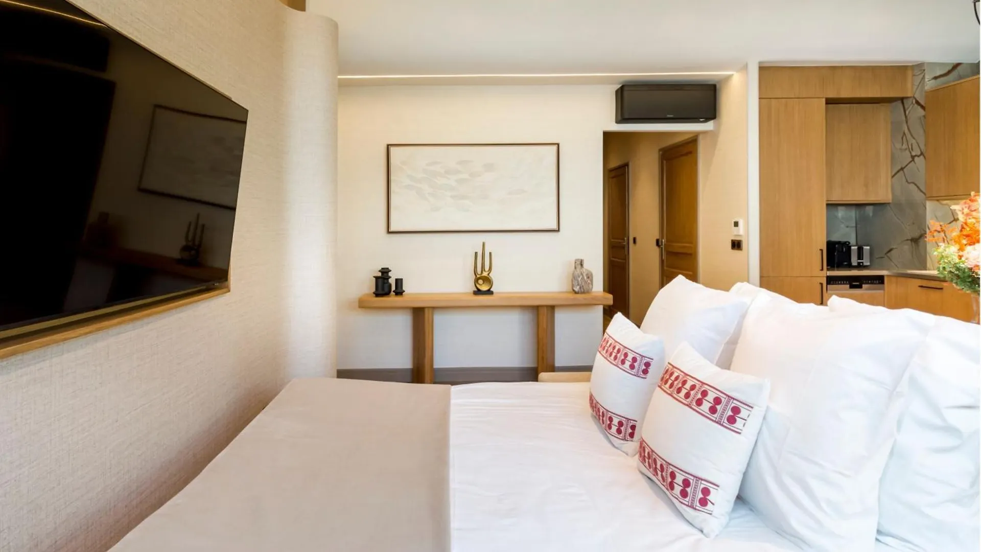 Merveil - Signature Suite - Tour Eiffel - Desaix I Paris 0*,  France